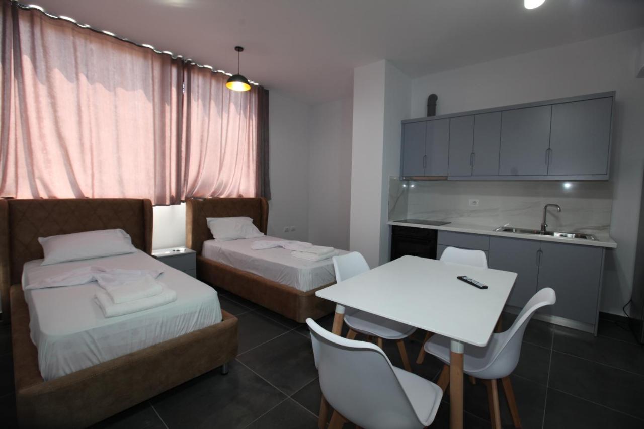 Deda Apartments ساراندا المظهر الخارجي الصورة