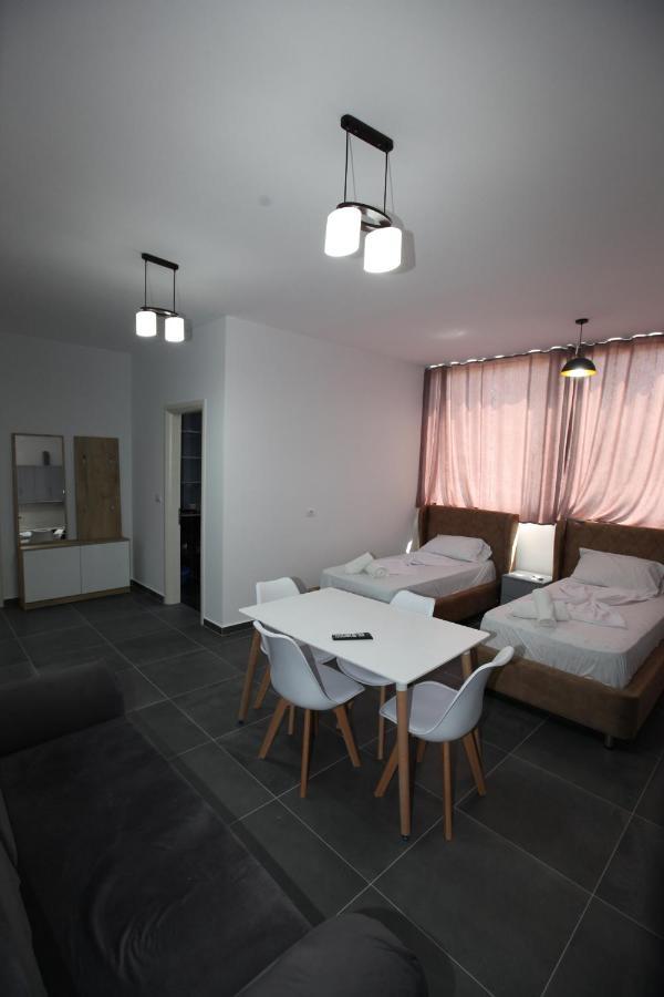 Deda Apartments ساراندا المظهر الخارجي الصورة