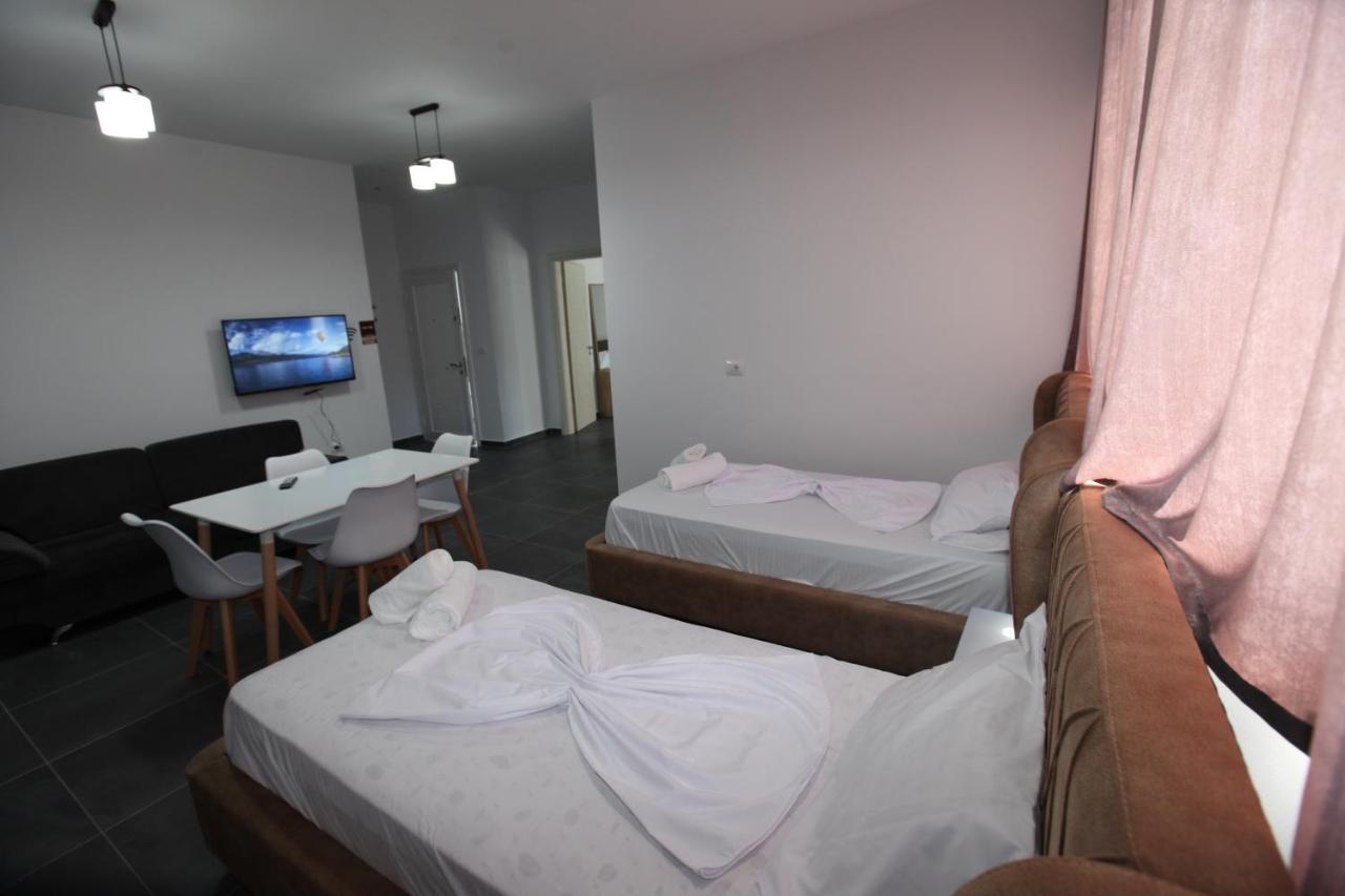 Deda Apartments ساراندا المظهر الخارجي الصورة