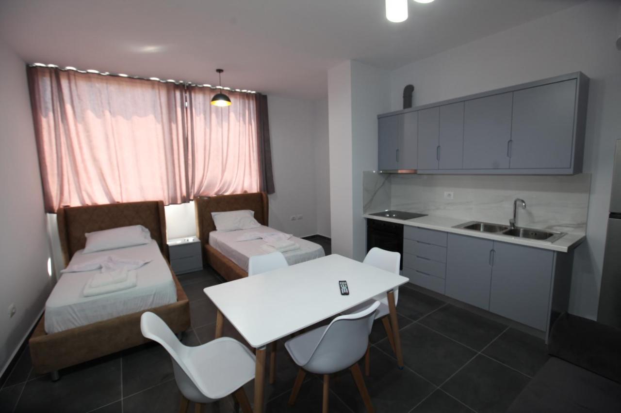 Deda Apartments ساراندا المظهر الخارجي الصورة