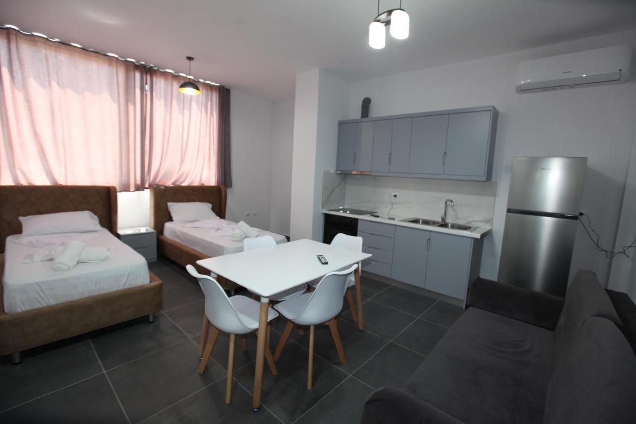 Deda Apartments ساراندا المظهر الخارجي الصورة